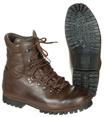 Brit. Kampfstiefel, ALT-BERG, schwarz, gebr., "SOHLE NEU"