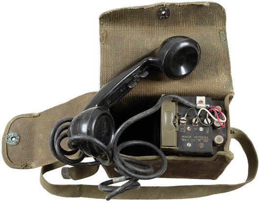 US Feldtelefon, EE-8, mit Canvastasche, gebr.