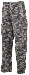 Cargohose, "Defense"