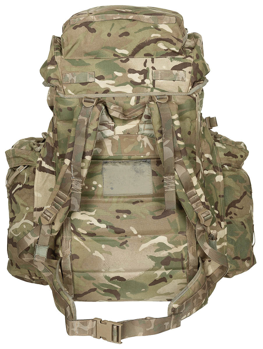 Brit. Rucksack, "INF Long", Seitentaschen, IRR, gebr. 2 Ausführung