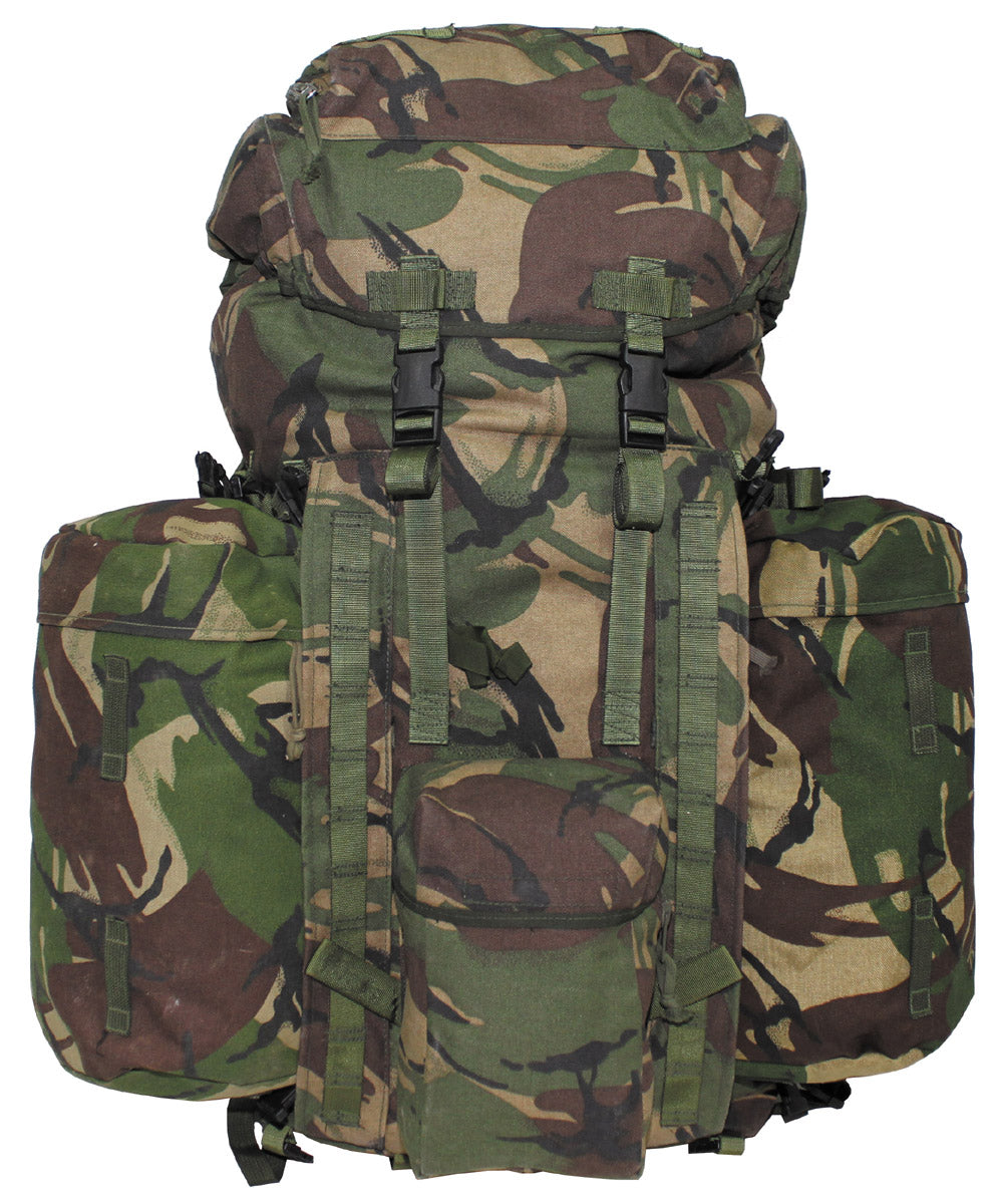 Brit. Rucksack, "PLCE LONG", Seitentaschen, gebr.