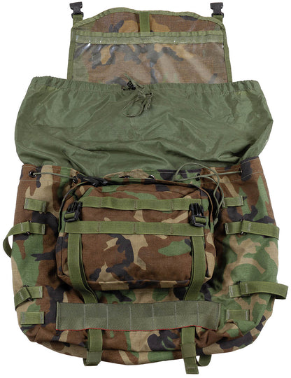 US Rucksack, "Molle II", woodland, gebr.