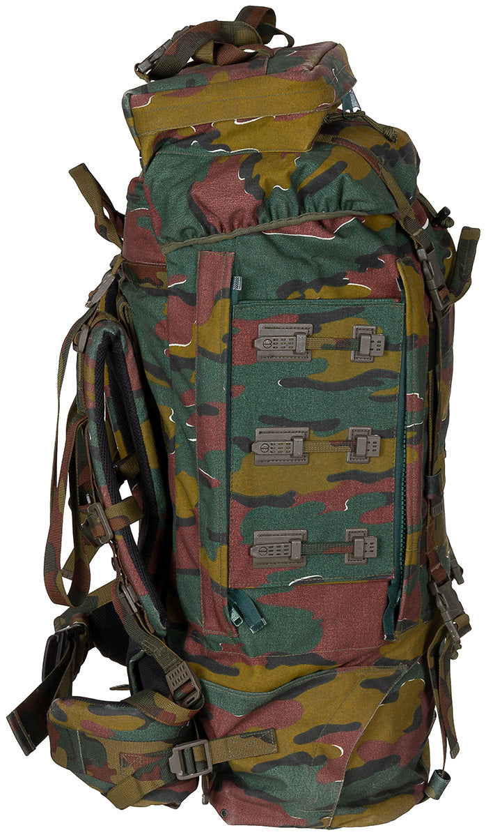 Belg. Rucksack, OHNE Seitentaschen, gebr.