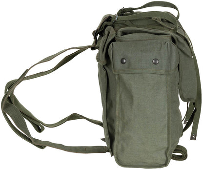 Belg. Rucksack, Canvas, oliv, gebr.