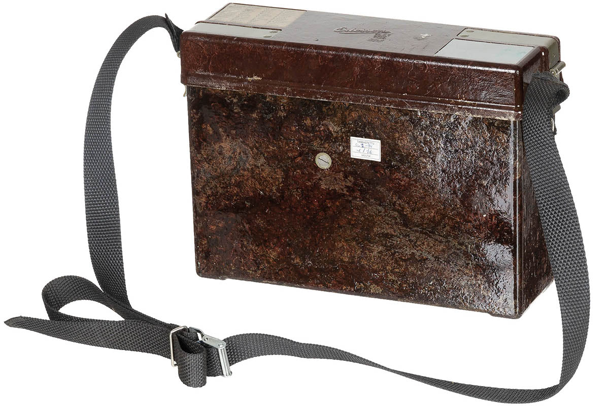 Finn. Feldtelefon, "Ericsson", gebr., TOP ZUSTAND