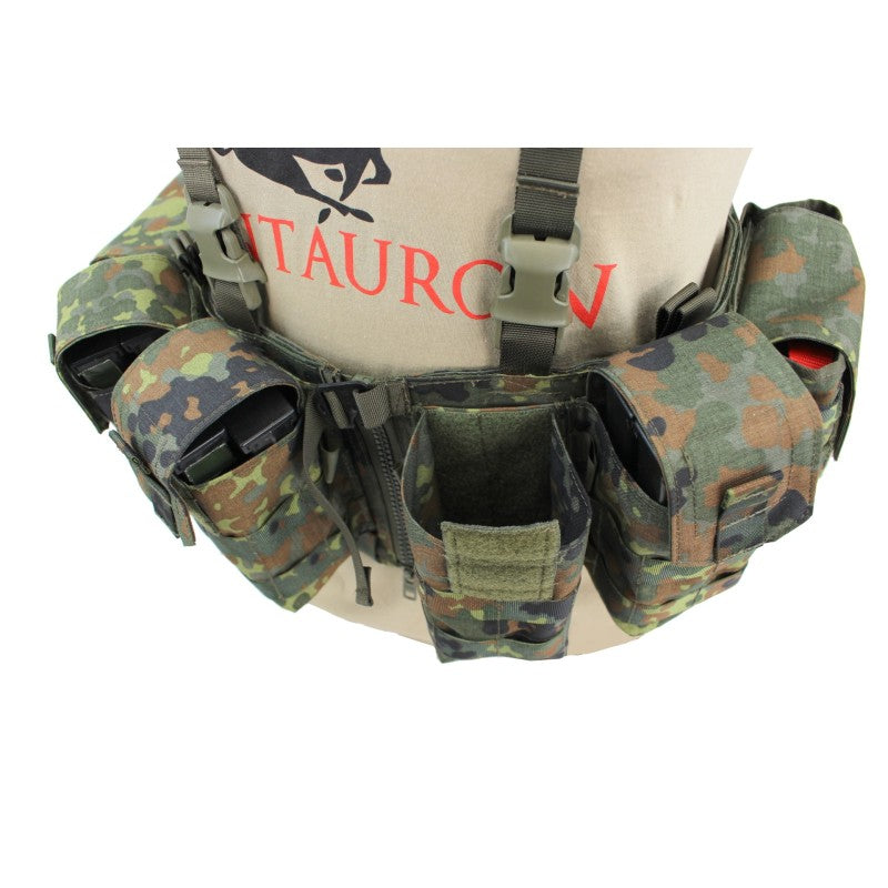Nonmodularer Split Front Chest Rig - Flecktarn